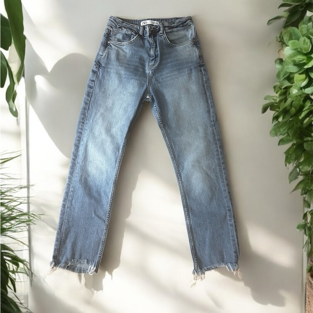 Zara Light Blue Straight Leg Women's Jeans